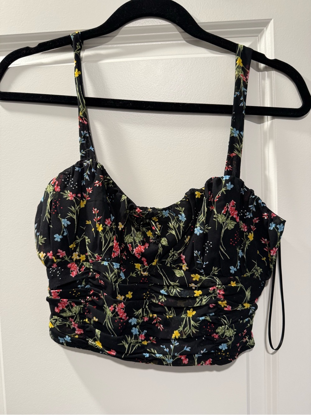 Francesca's Collections Black Floral Ruched Crop Top with Multicolor Blossoms